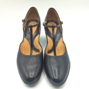Vintage Clark's Artisan Black T-Strap Embroidered Platform Wedge